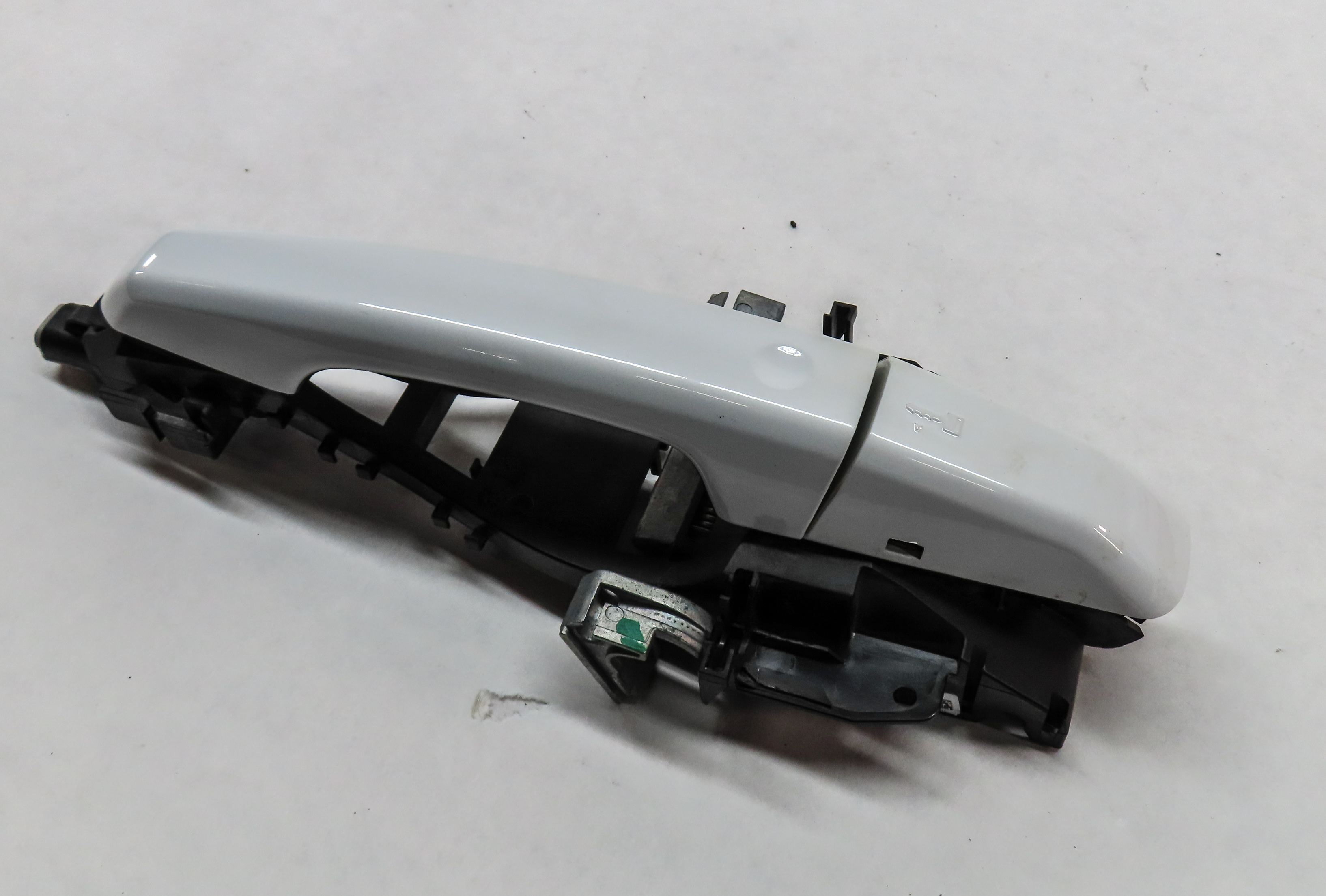 12-17 RANGE ROVER SPORT EVOQUE L405 L494 FRONT LEFT PASSIVE DOOR HANDLE (WHITE) — exact item pictured